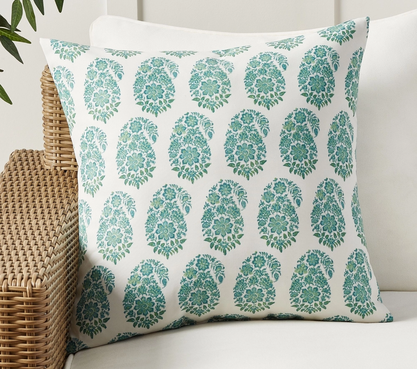 Daria Reversible Floral Bhotah Outdoor Pillow
